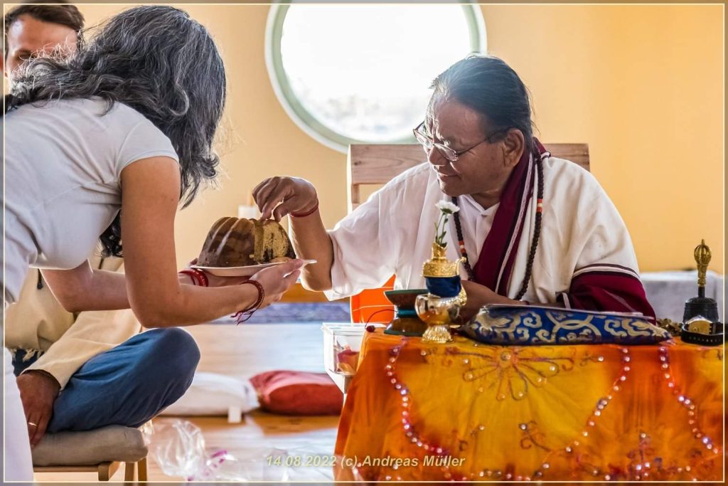 Karma Lhundup Rinpoche