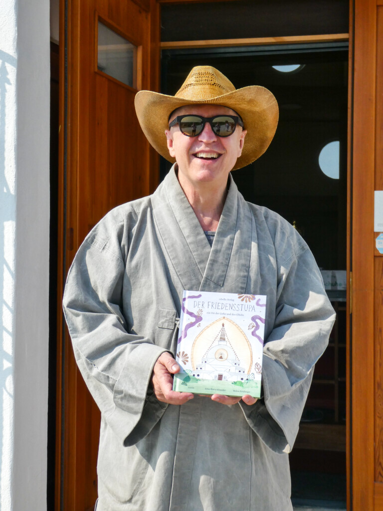 Hyon Gak Sunim