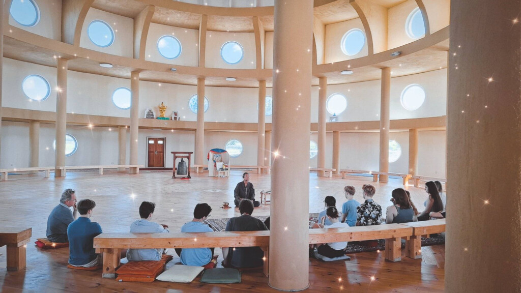 Schüler_im_Stupa_StarAnimation